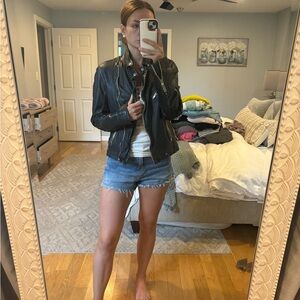 Black Leather Jacket!